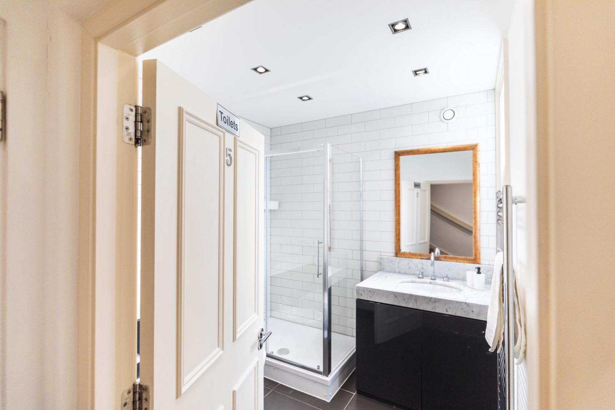 The Chapter - Mayfair Residences Londres Extérieur photo